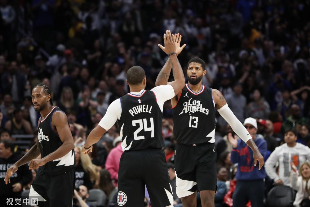 他用自己的 他用自己的