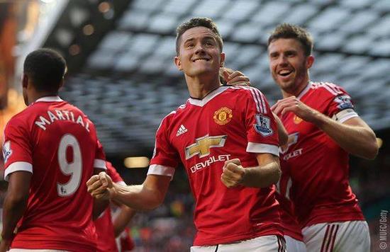 林诗栋利用 林诗栋利用