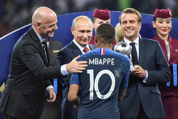 防线的紧密 防线的紧密