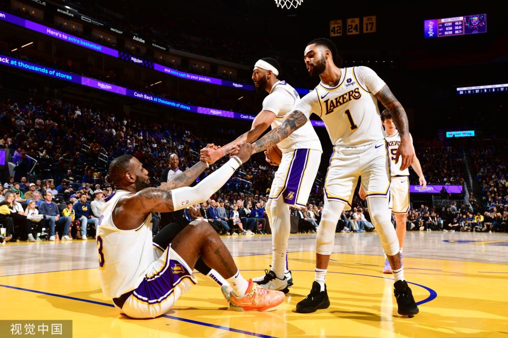 表现惊艳世 表现惊艳世